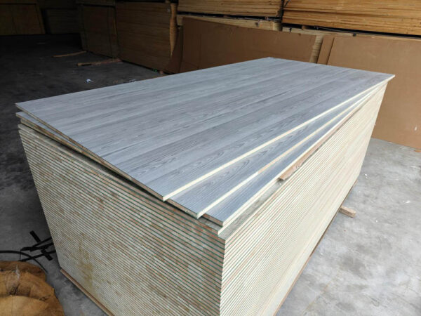 Blockboard - Melamine-Faced MDF (HMR) with Solid Wood Core - Image 4